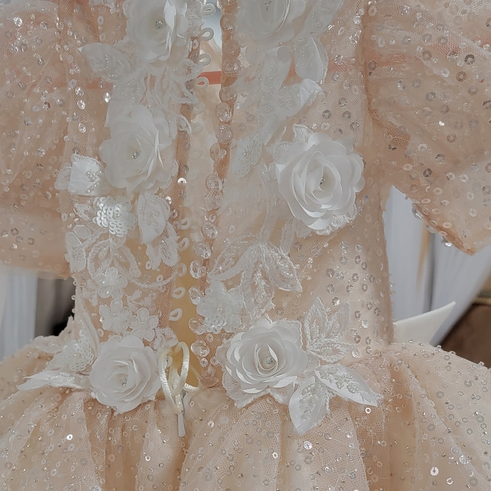 Cute  Dress - Picture 6 of 13